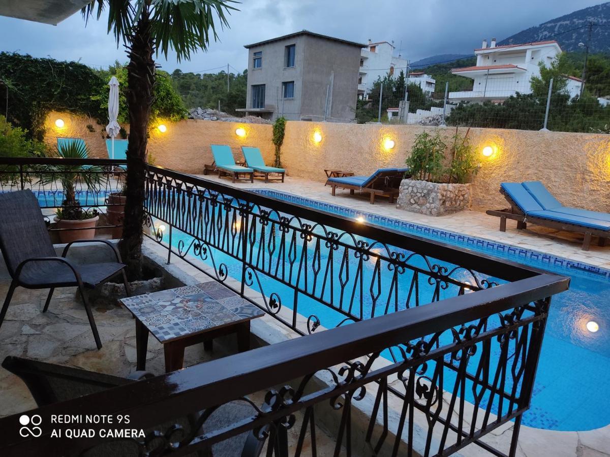Hotel Xenonas Κithαiron Vília Exterior foto
