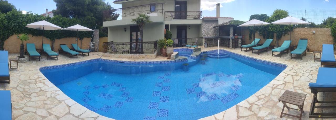 Hotel Xenonas Κithαiron Vília Exterior foto