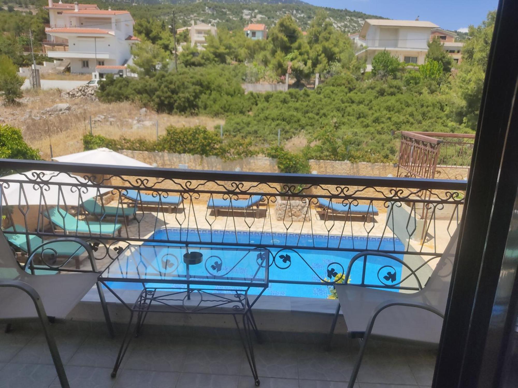 Hotel Xenonas Κithαiron Vília Exterior foto